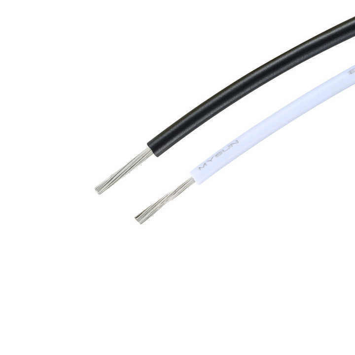 XLPE Insulation 4mm Gxl สายทองแดงประจําการรถยนต์สําหรับการประกอบคอมพิวเตอร์จาก OEM