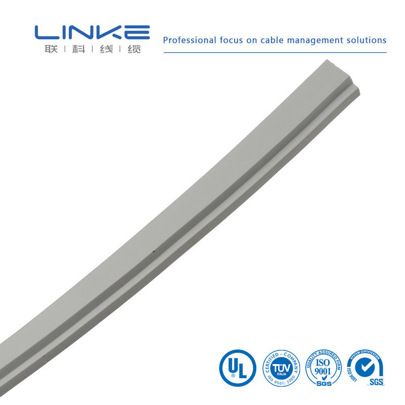 คาเบลสายไฟฟ้าแบบยางยืดหยุ่นแบบครึ่งตัว 2 หลักที่มีปูนและ PVC ติดกันสําหรับการใช้งาน 300V